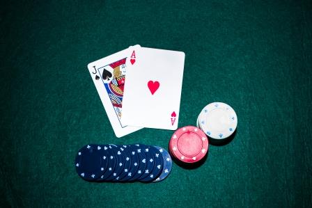 Online blackjack tips and strategies